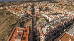 El PSOE de Adeje reivindica la declaración como zona tensionada para facilitar el acceso a la vivienda